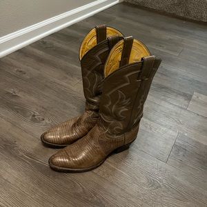 Justin Style 8493 mens boots. Great shape!